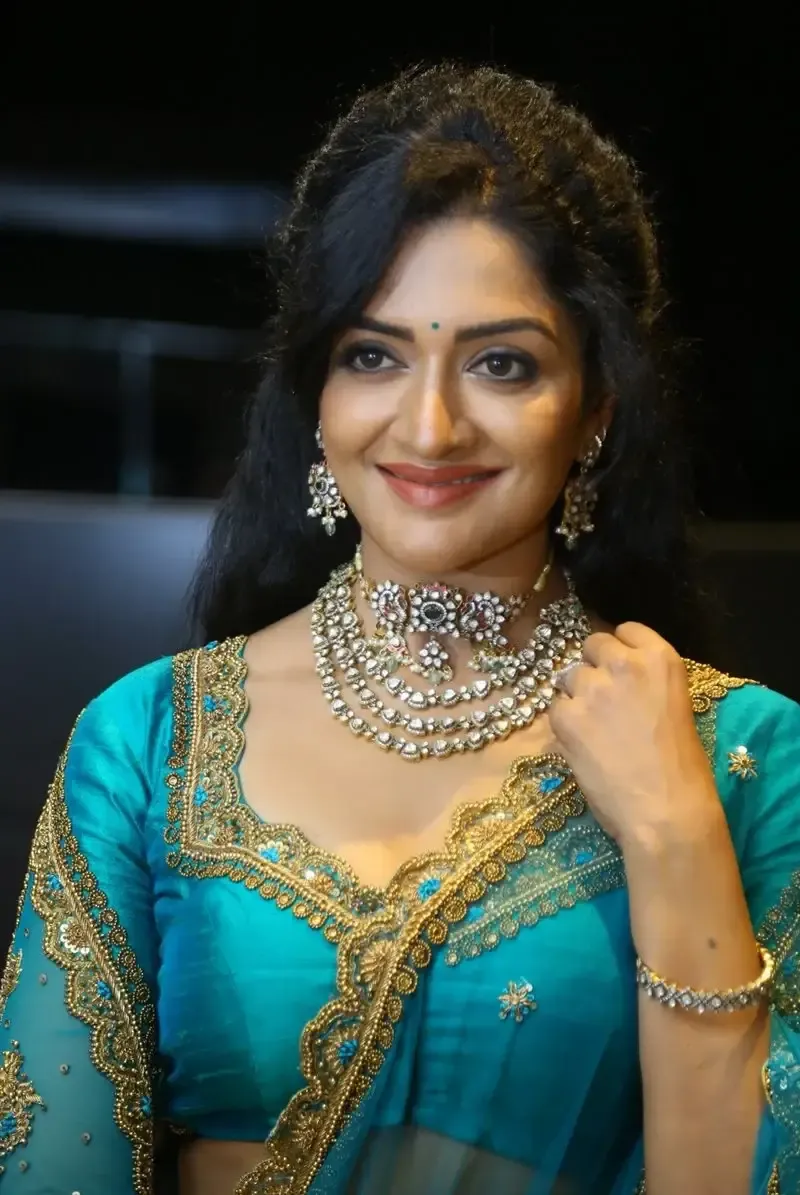 TELUGU ACTRESS VIMALA RAMAN AT RUDRANGI MOVIE PRE RELEASE EVENT 5